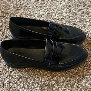 Banana Republic Factory leather penny loafers size 9